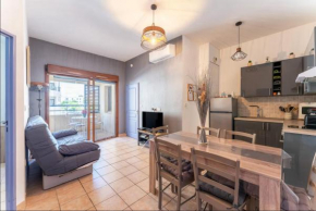 appartement 3 min a pied du centre d'Uzès parking piscine
